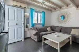 Blue Heart Mykonos Up to 10 People Best Location