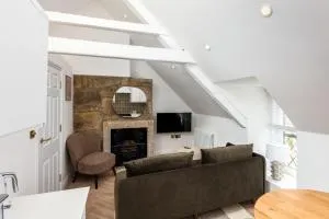 Luxe Design - Boutique Apartment - Heart of Rothbury - Wingates