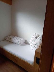 Holiday home in Kappl Paznauntal 42411