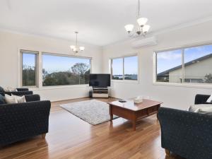 Gloria June - BYO Linen