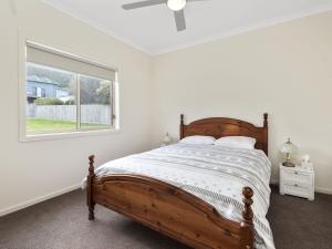 Gloria June - BYO Linen