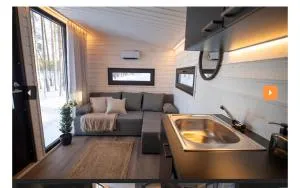 Saunallinen vierasmaja 1 km Föriltä Aurajoelta - Torppala