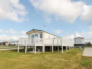 Moonlight Lodge - West Thirston