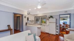 Lazy Days Seaside Cottage - Umina Beach