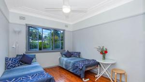 Lazy Days Seaside Cottage - Umina Beach