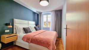 Etal Luxury Apartment