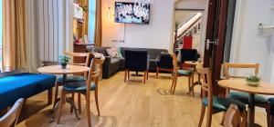 Euphemia Budget Old City Canal Zone