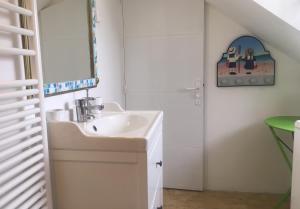 Appartements A deux pas du casino et de la plage Spacieux 2 pieces : photos des chambres