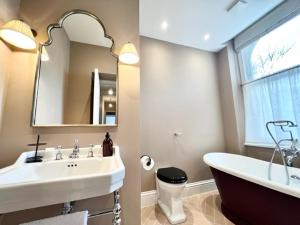 Redland Suites - Apartment 6