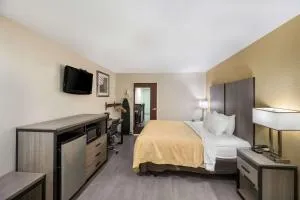 Quality Inn - فورت ستوكتون