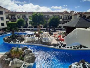 A charming apartment with a swimming pool