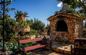 Green Oasis Apartment