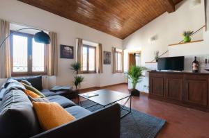 Via Ricasoli apartment, next to Accademia