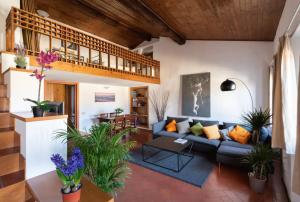 Via Ricasoli apartment, next to Accademia