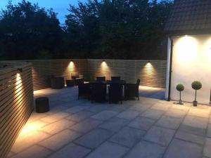 Beautiful cosy rural retreat with parking!