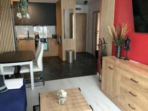 Apartament Komfortowy - Basen - Perłowa Przystań