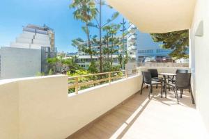 Santa Marta al lado de los servicios y de la playa