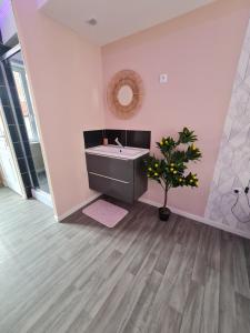 Appartements NG SuiteHome 121Grand Rue 2 : photos des chambres