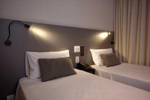 Golden Tower Express Berrini by Fênix Hotéis