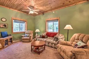 Secluded Bear Lake Getaway with Fire Pit and Porch! - Bear Lake