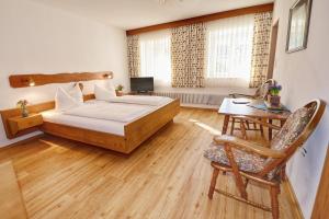 Triple Room room in Gasthof Oberwirt