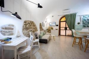 Casinò e Ariston Theatre studio apartment