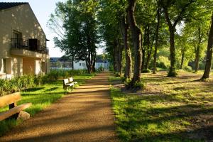 Hotels Le Grand Pavillon Chantilly : photos des chambres