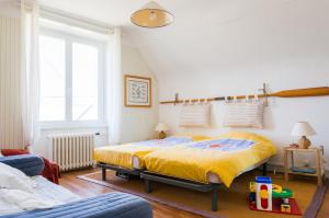 Maisons de vacances Au coeur de Treffiagat - maison pour 6 - 300m de la plage : photos des chambres