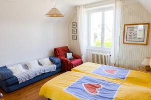 Maisons de vacances Au coeur de Treffiagat - maison pour 6 - 300m de la plage : photos des chambres