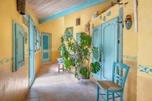 Maisons de vacances Maison familiale pour 6 personnes atypique et coloree ! : photos des chambres
