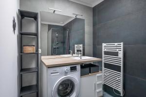 Maisons de vacances Maison pour 6 personnes a Saint Michel Chef Chef : photos des chambres