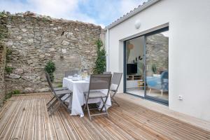 Maisons de vacances Maison pour 6 personnes a Saint Michel Chef Chef : photos des chambres