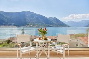 Apartment Noa with Sea View