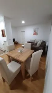 Verona Apartman - Lipovo