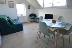 Appartements Appt cosy - 300m plage-proche Arromanches et Bayeux : photos des chambres