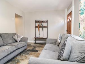 No 2 Waterloo Street