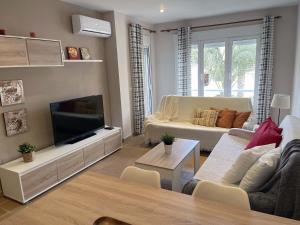 Apartamento VenAVera Playa Mimosas 11 La Aldea de Puerto Rey Piscina y Jardines Muy Tranquilo WIFI