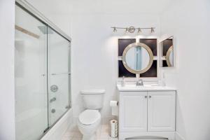 Amazing Penthouse In beautiful Brickell 42 floor!! Free Garage Parking