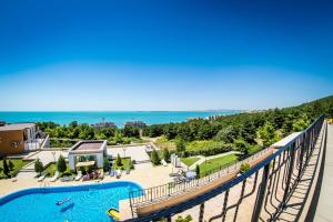 Fort Noks Grand Resort Summer Apartments Destination Bulgaria 2000