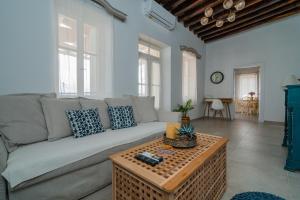 Komis Mansion Exambela