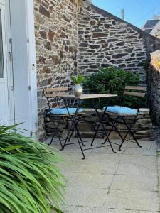 Maisons de vacances Gites La Ville Pain : Studio