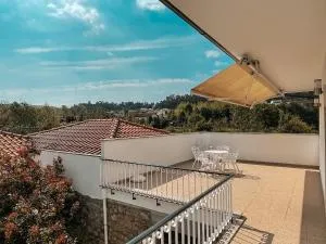 Windmill House - Ver