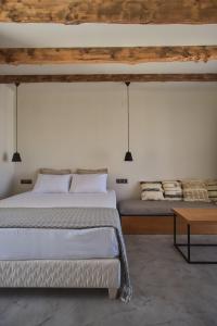 Mira Living Concept Suites Adults Only