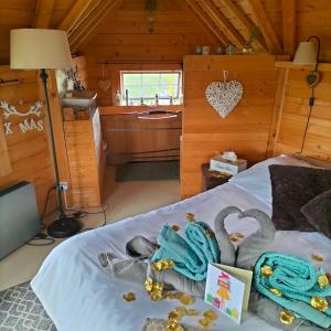 Tentes de luxe Cabane des lutins - Belle Fleur : photos des chambres