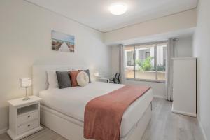 Varandas do Lido I by An Island Apart