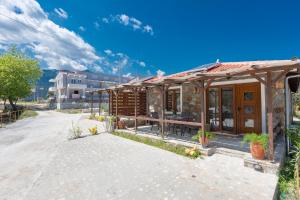 Eleni's Stone House - 4hvězdičkové hotely ve městě Skala Potamias