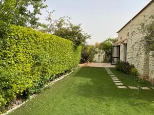 Cheerful fully furnished 3 bedroom villa in North Coast - ‘Izbat al ‘Ulā