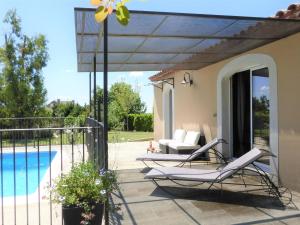 Maisons de vacances holiday home, L'Isle-sur-la-Sorgue : photos des chambres