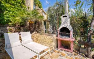 3 Bedroom Stunning Home In Ventimiglia