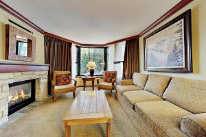 Resort at Squaw Creek\'s 605 & 607